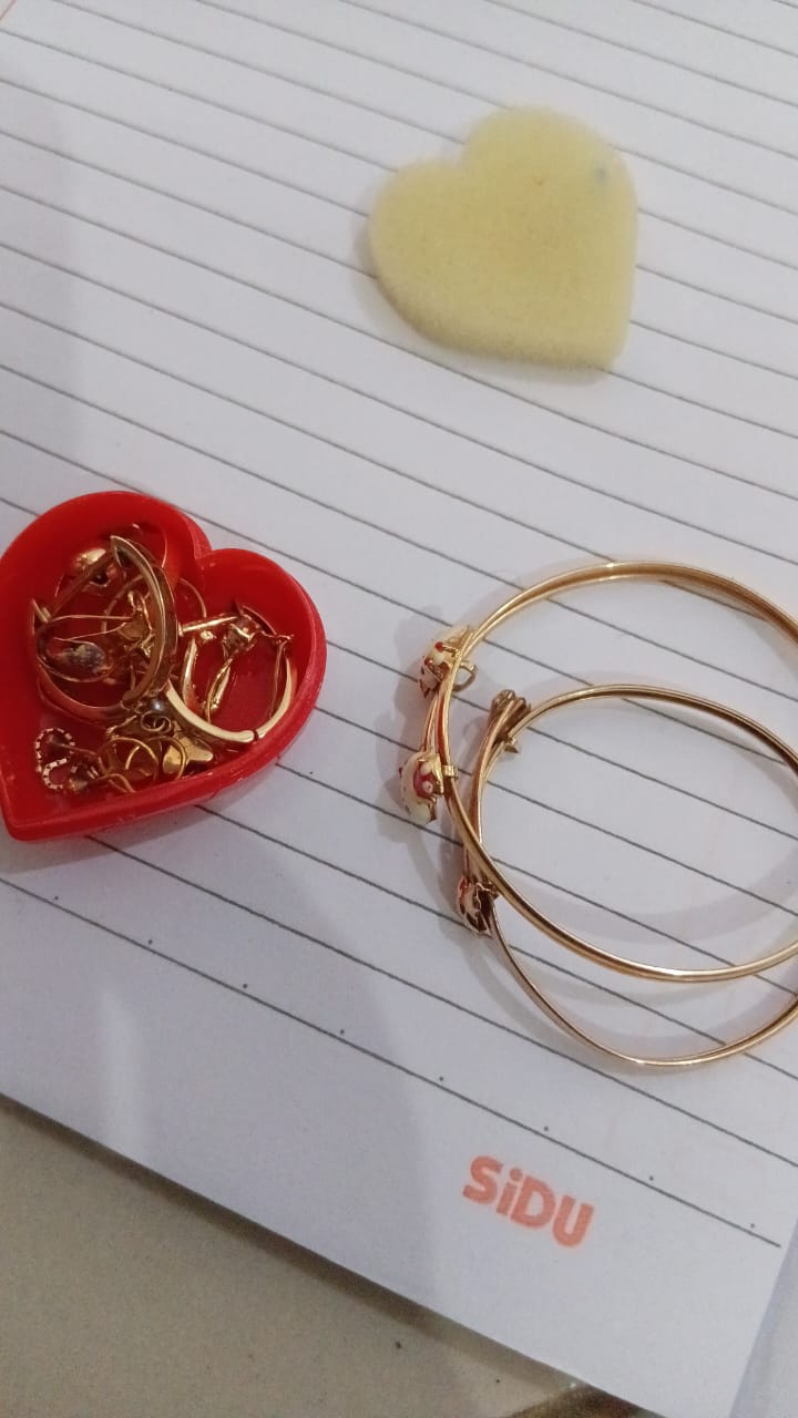 Contoh perhiasan emas yang diterima Sentral Emas #3